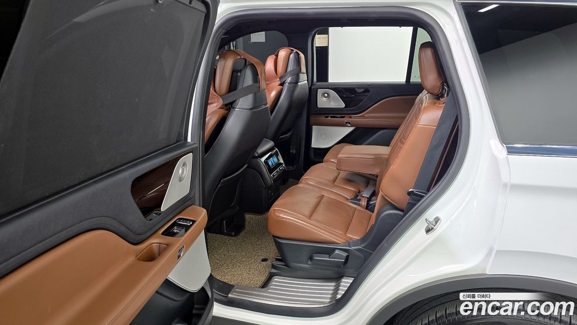 Lincoln Aviator 2021