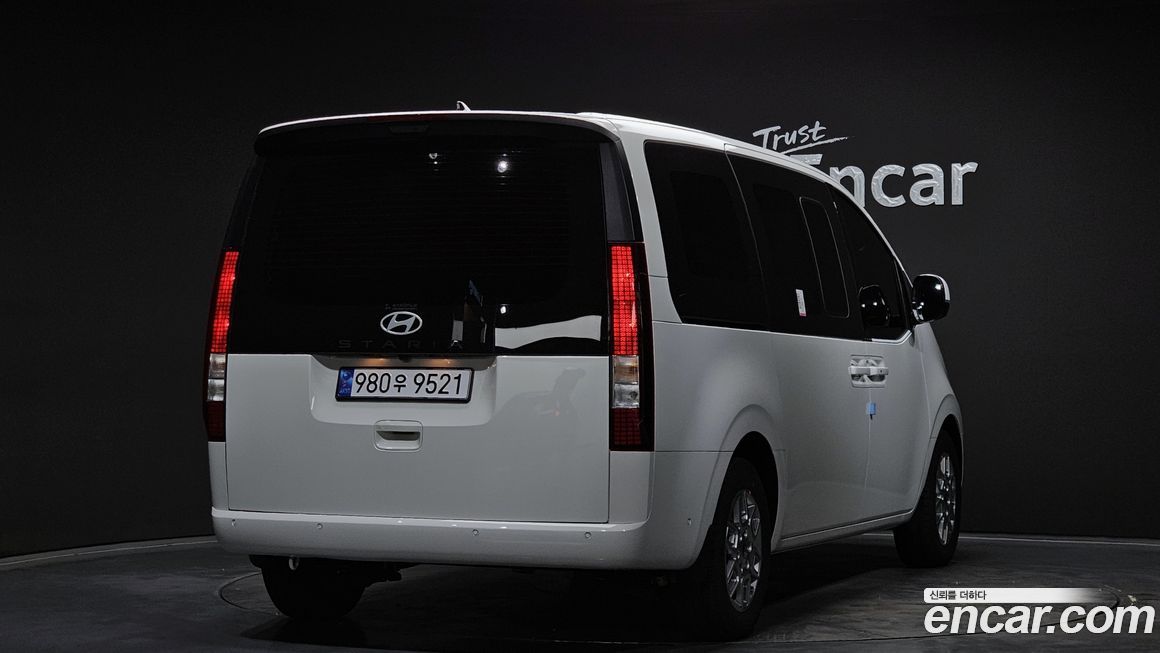 Hyundai Staria 2026