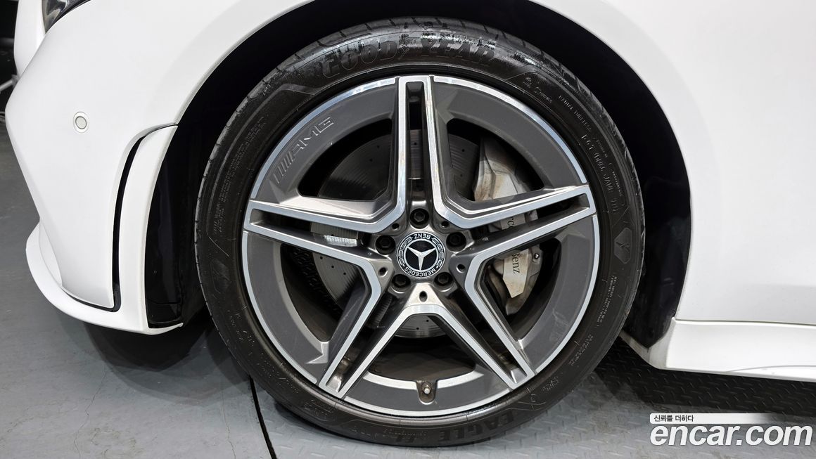 Mercedes-Benz CLS-Class 2020