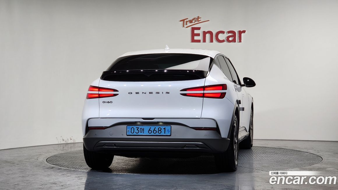 Genesis GV60 2022