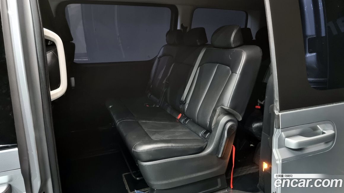 Hyundai Staria 2023
