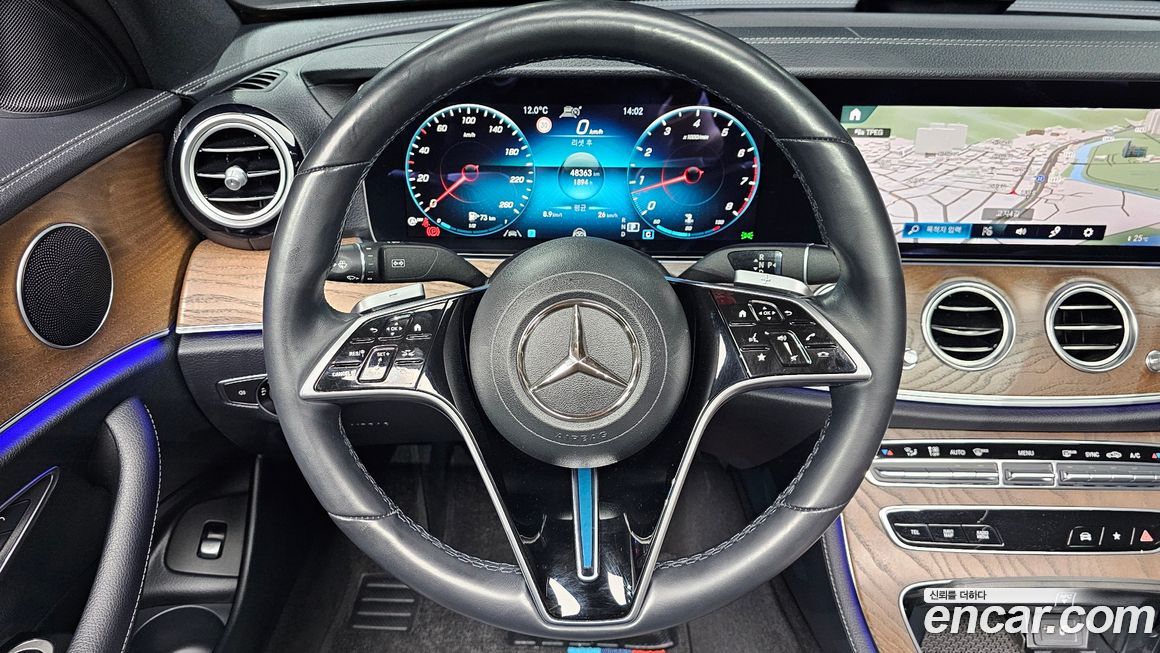 Mercedes-Benz E-Class 2021