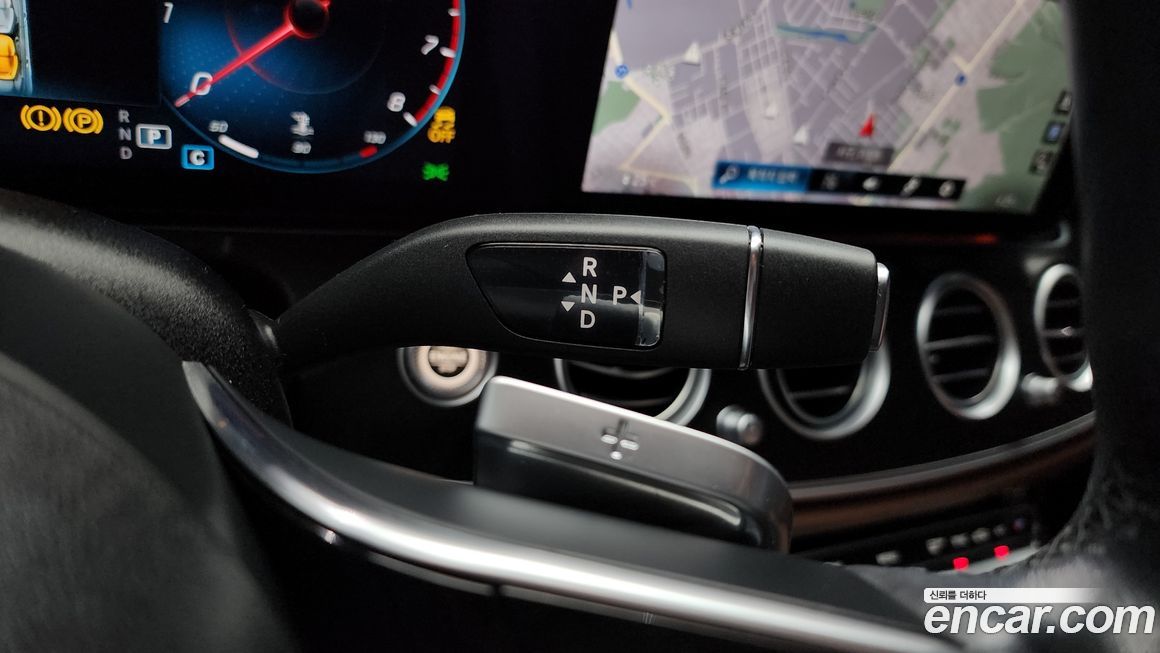 Mercedes-Benz E-Class 2023