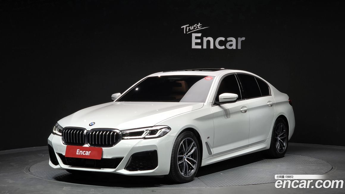 BMW 5-Series 2022