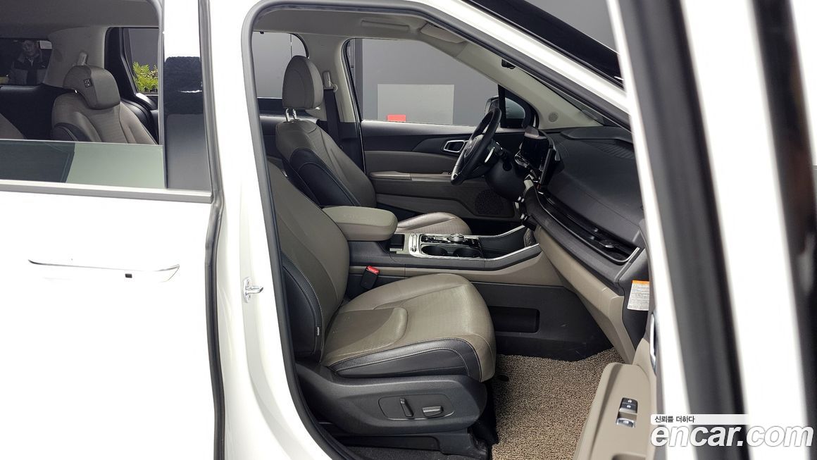 Kia Canival 2025