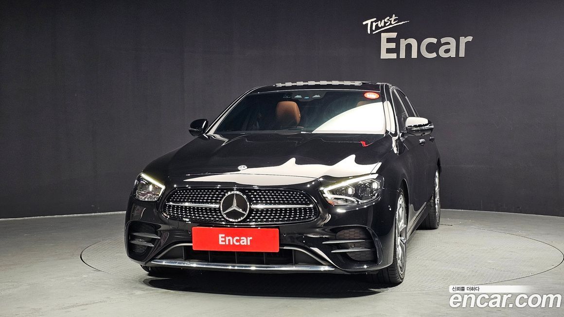 Mercedes-Benz E-Class 2021