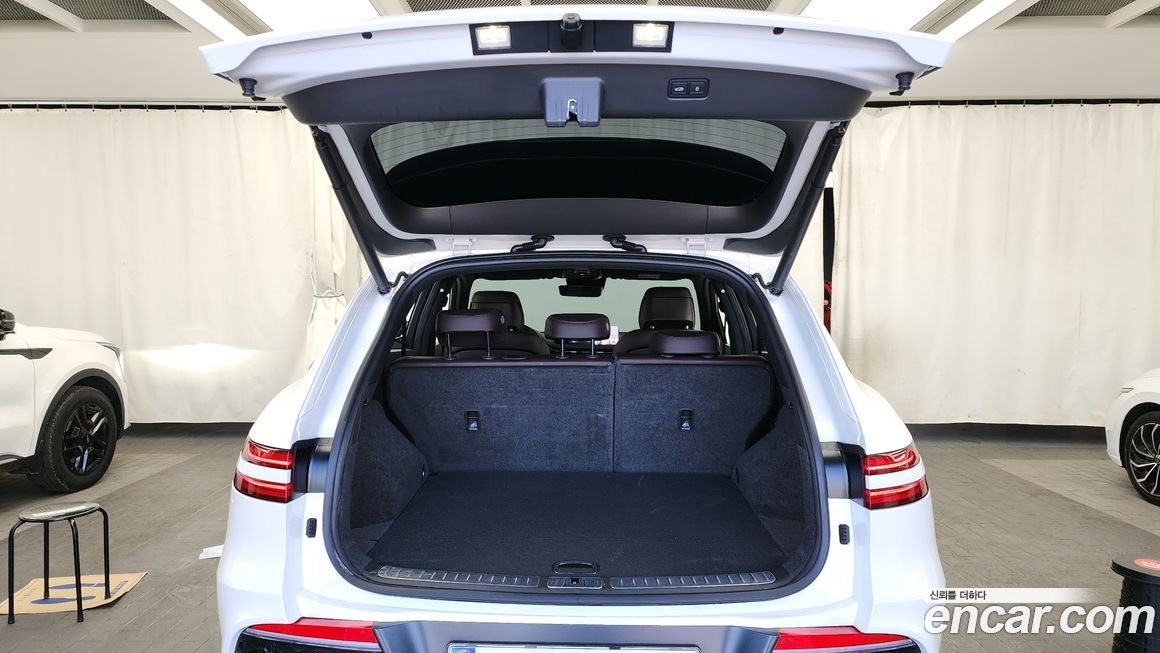 Genesis GV70 2024