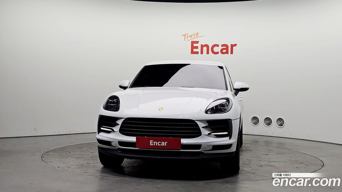 Porsche Macan 2020