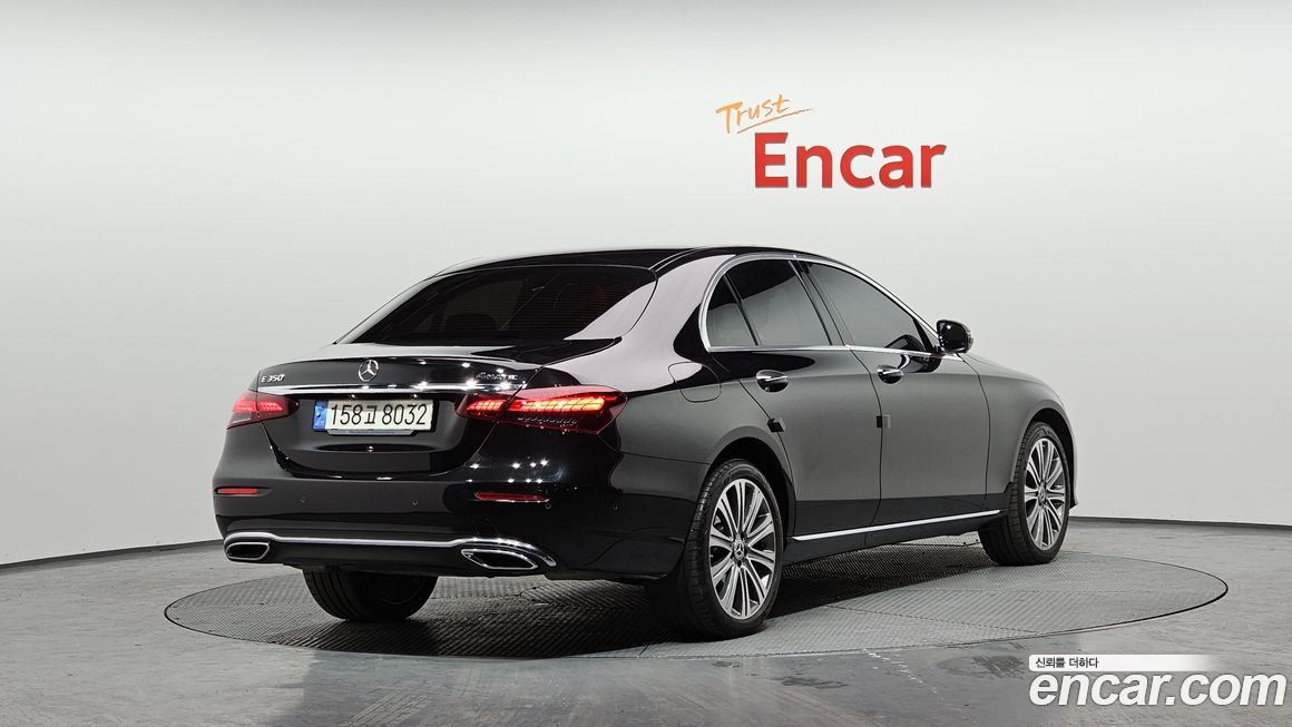 Mercedes-Benz E-Class 2023