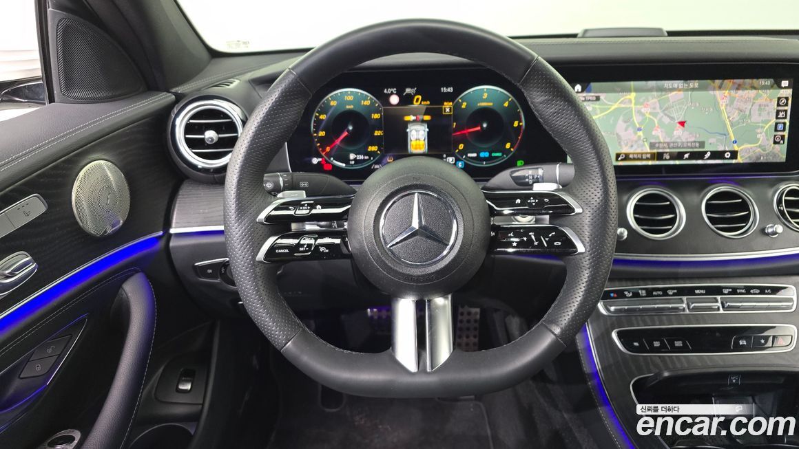 Mercedes-Benz E-Class 2023