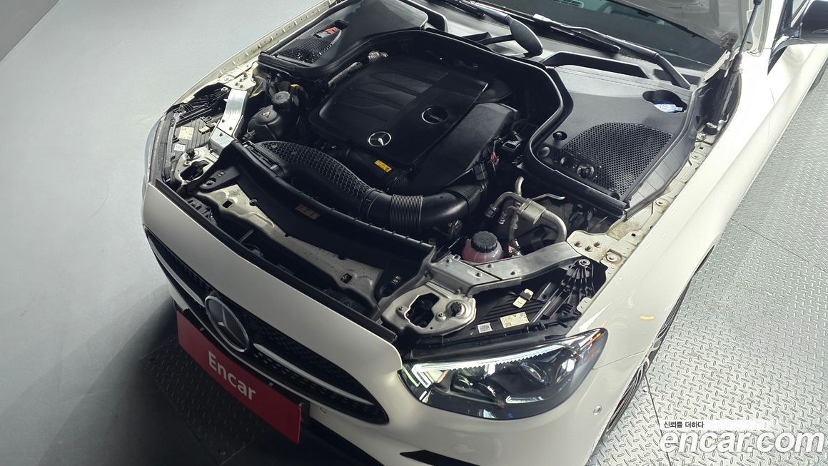 Mercedes-Benz E-Class 2023