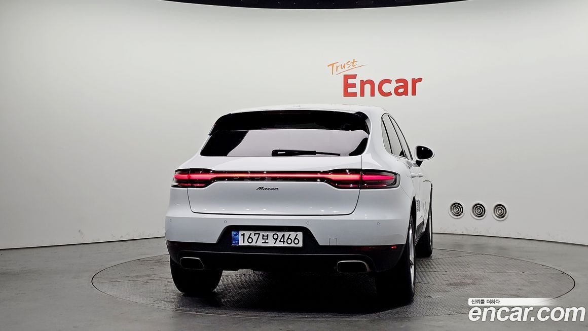 Porsche Macan 2020