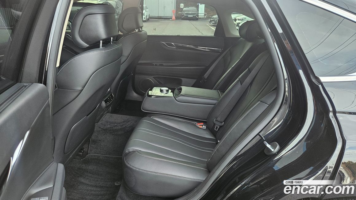 Genesis G80 2023