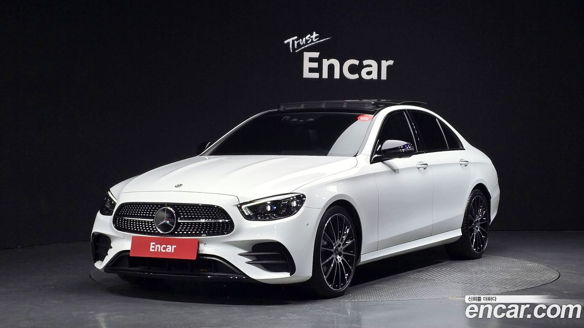 Mercedes-Benz E-Class 2023
