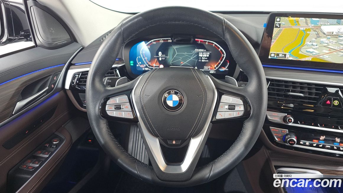 BMW Gran Turismo 2023