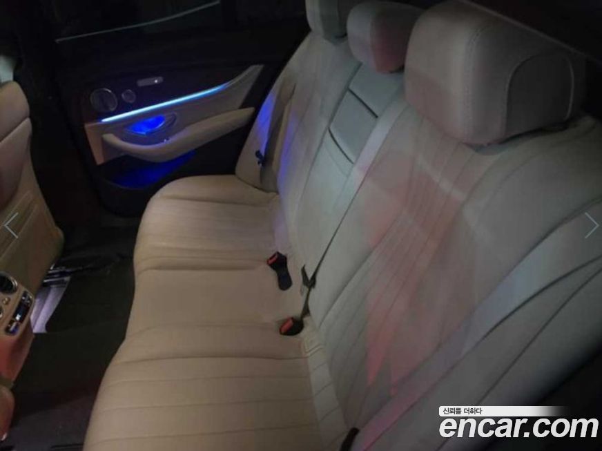 Mercedes-Benz E-Class 2023