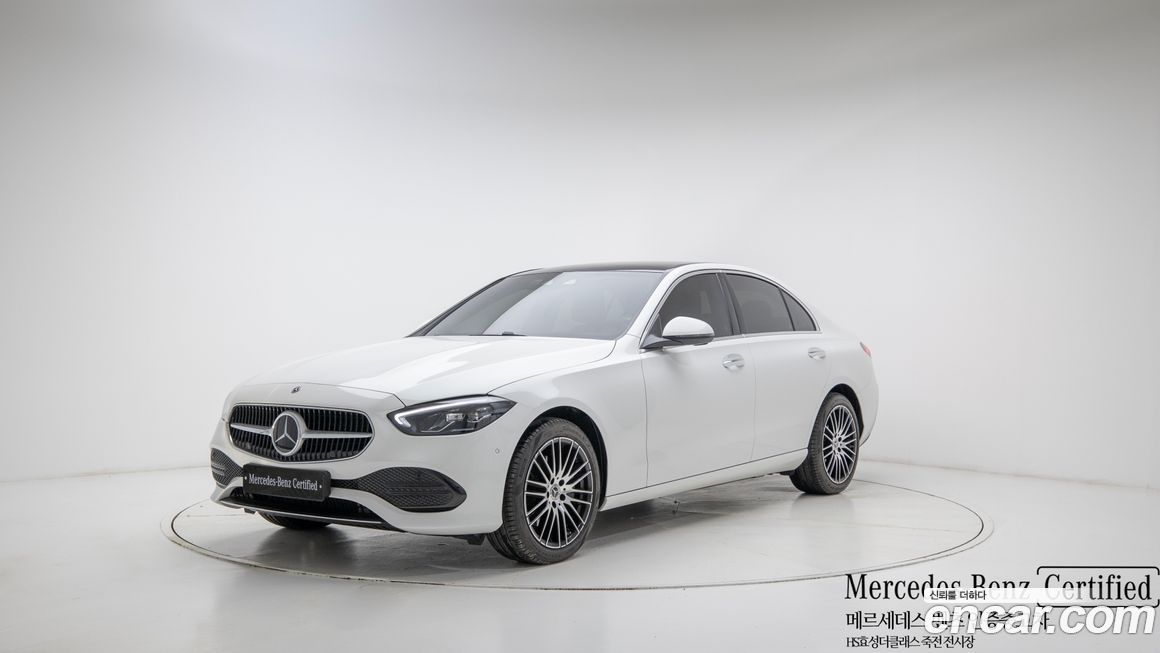 Mercedes-Benz C-Class 2025