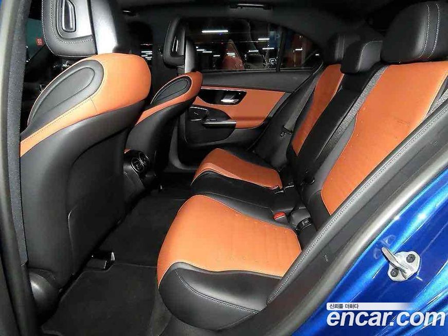 Mercedes-Benz C-Class 2022