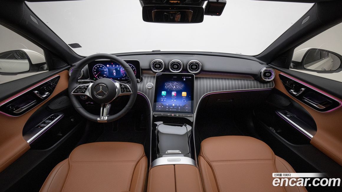 Mercedes-Benz C-Class 2025