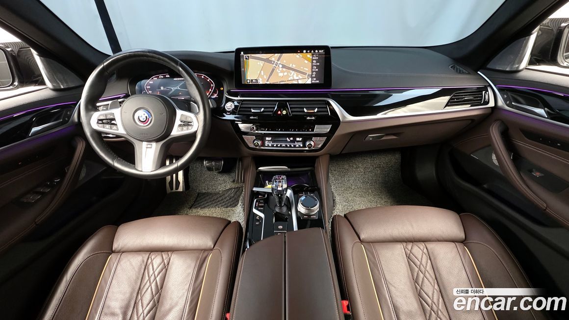 BMW 5-Series 2022