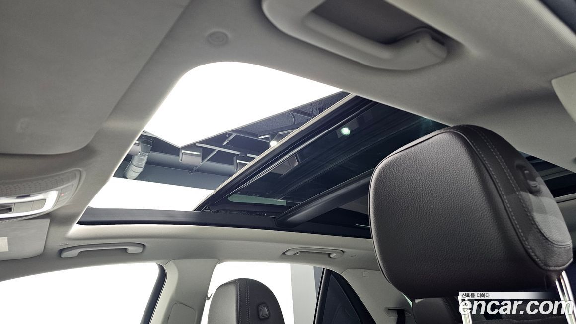 Mercedes-Benz GLE-Class 2021