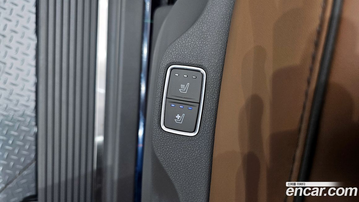 Hyundai Staria 2023