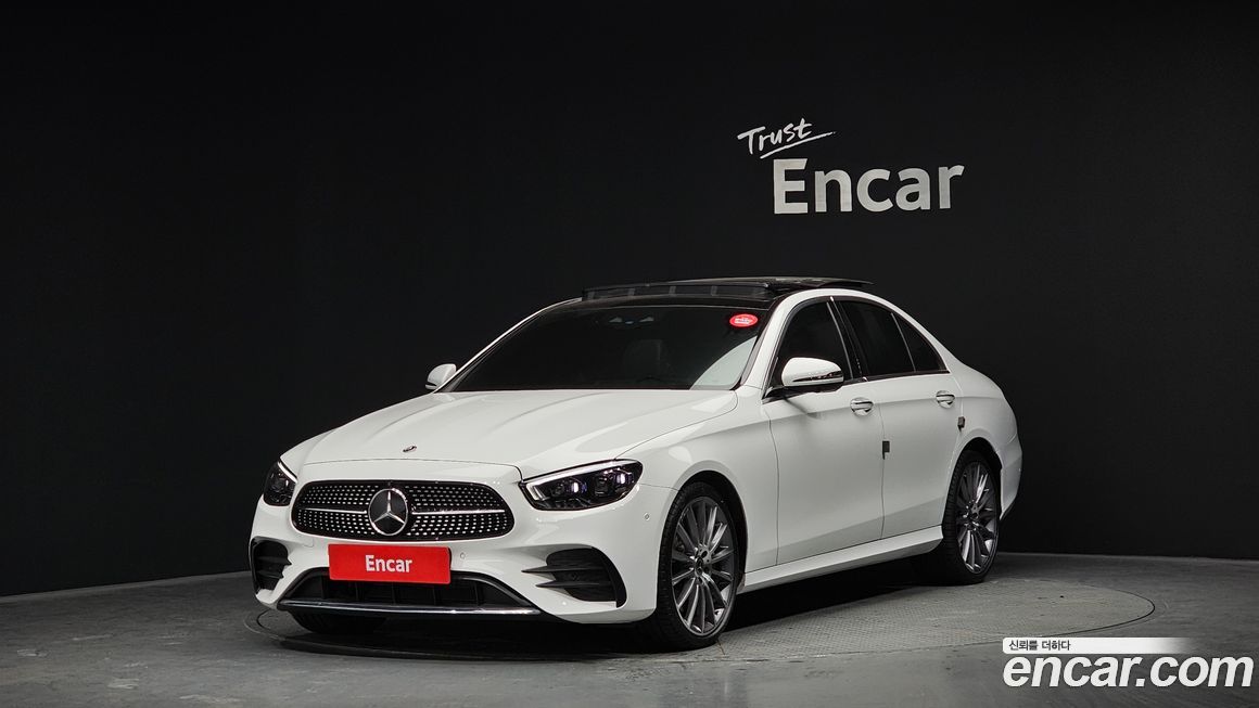 Mercedes-Benz E-Class 2022