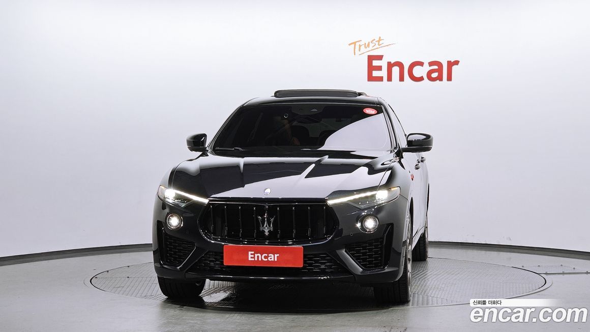 Maserati Levante 2021