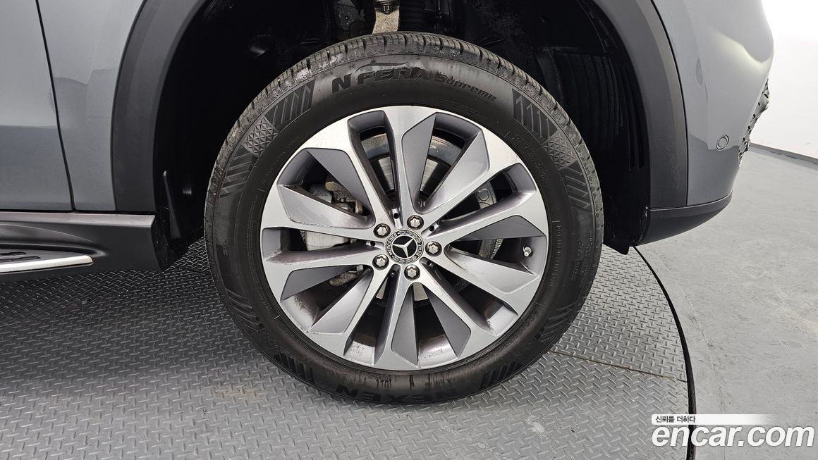 Mercedes-Benz GLE-Class 2021