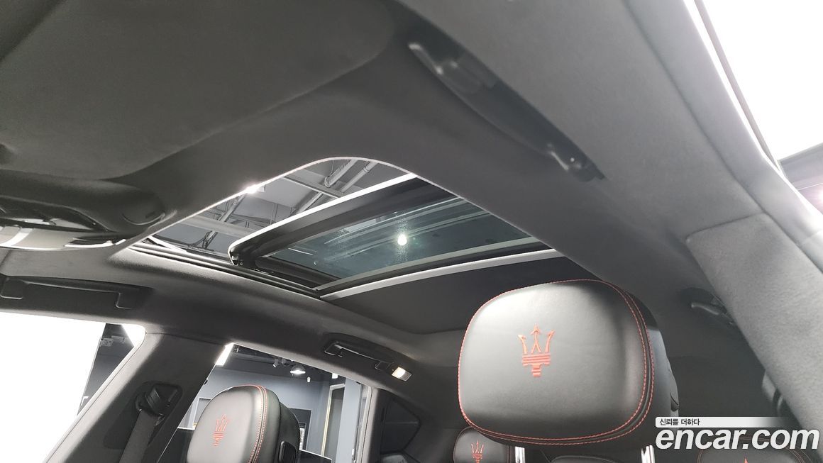 Maserati Levante 2022