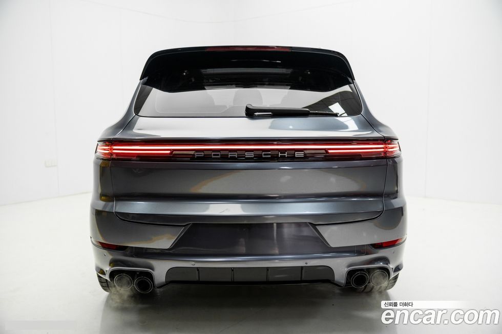 Porsche Cayenne 2011