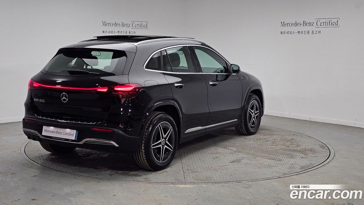 Mercedes-Benz EQA 2025