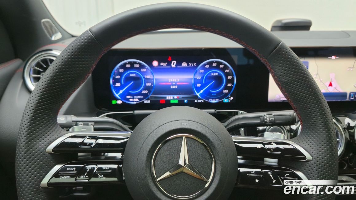 Mercedes-Benz EQA 2025