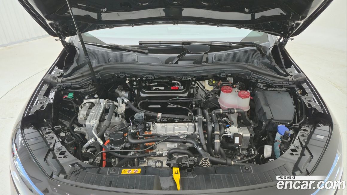 Mercedes-Benz EQA 2025