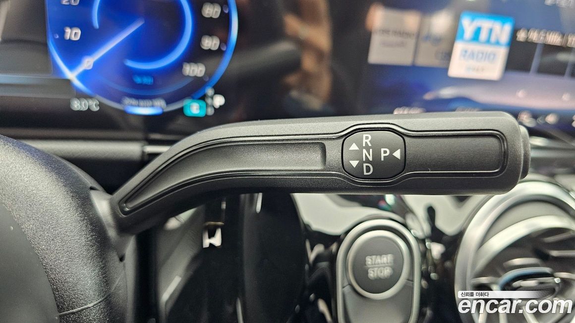 Mercedes-Benz EQA 2025