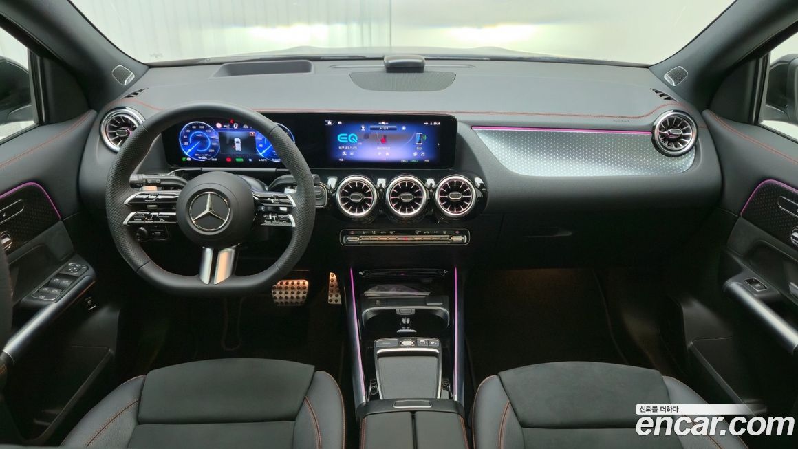 Mercedes-Benz EQA 2025