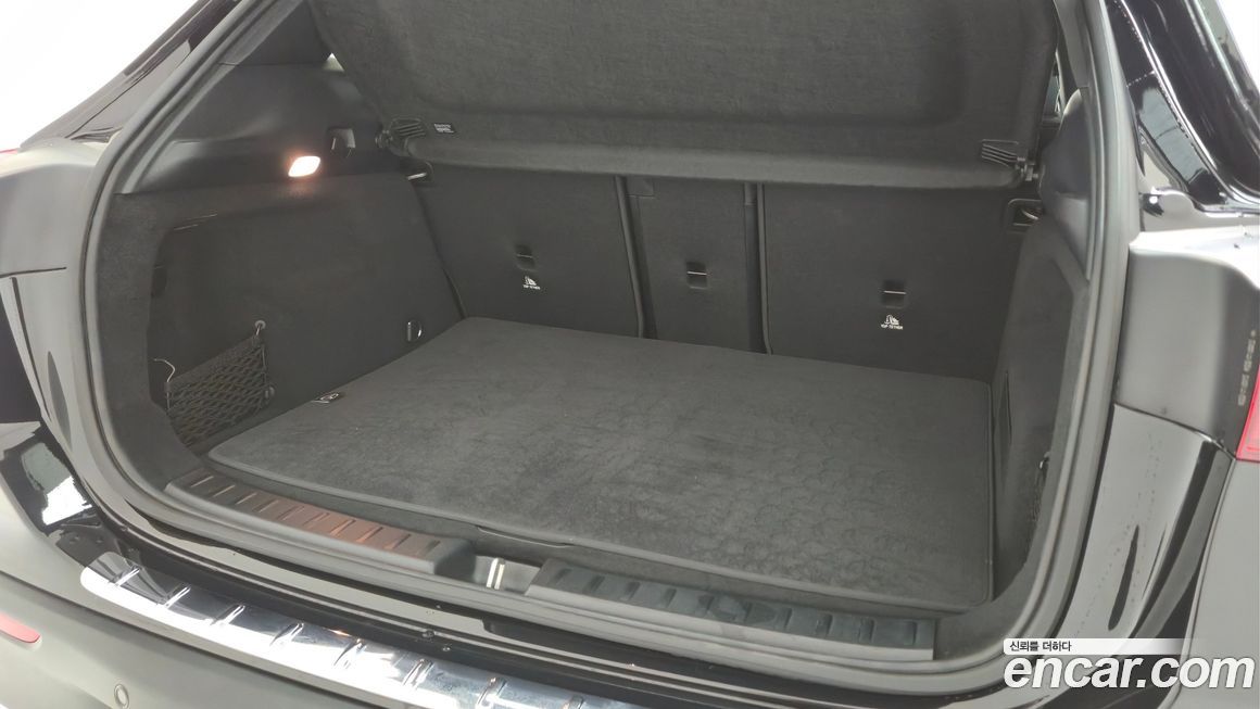 Mercedes-Benz EQA 2025