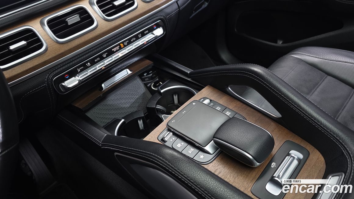 Mercedes-Benz GLE-Class 2021