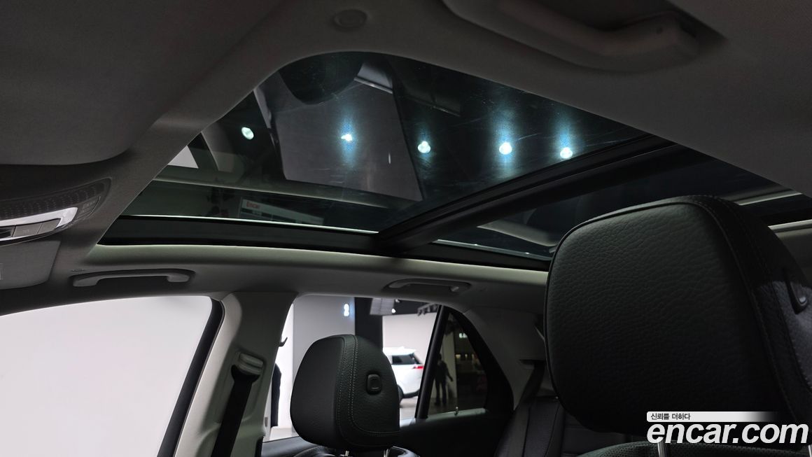 Mercedes-Benz GLE-Class 2021