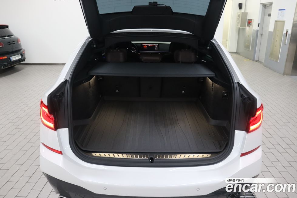 BMW Gran Turismo 2023