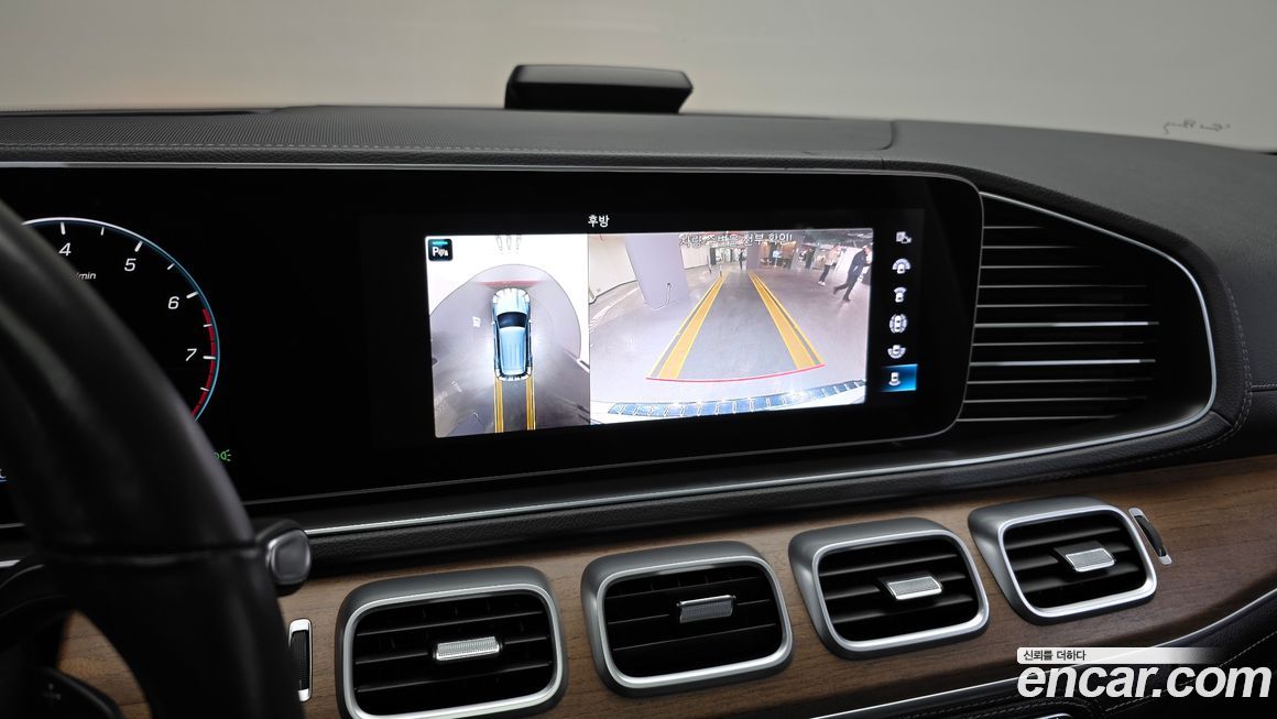 Mercedes-Benz GLE-Class 2021