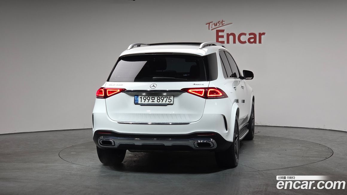 Mercedes-Benz GLE-Class 2021