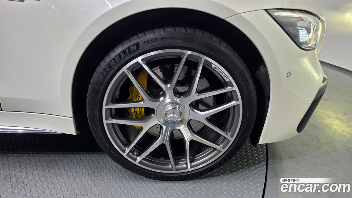 Mercedes-Benz AMG GT 2022