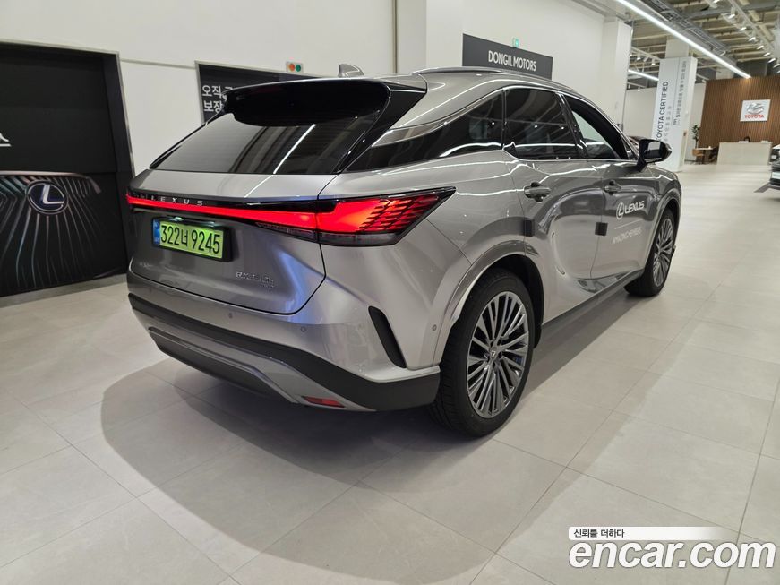 Lexus RX 2025