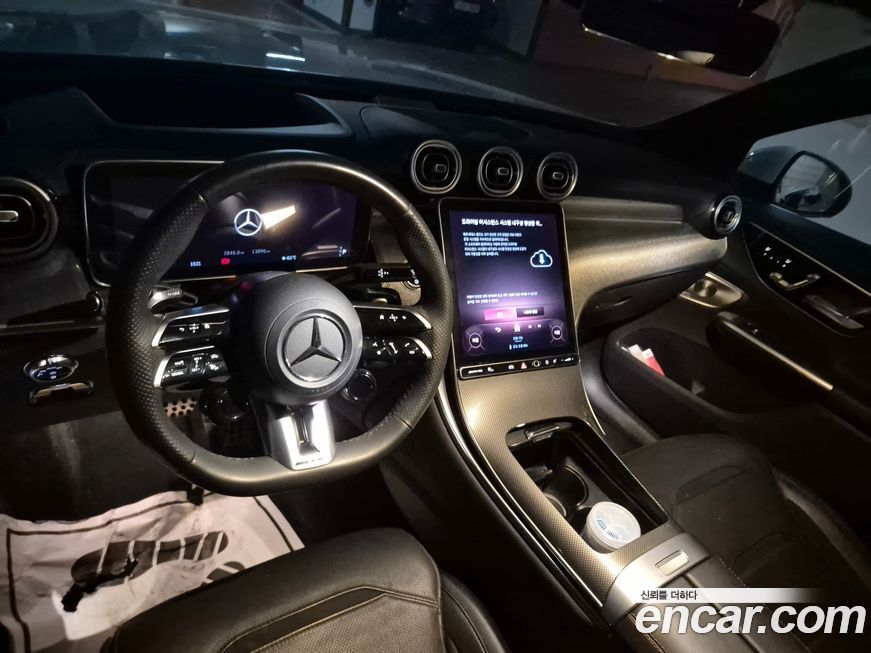 Mercedes-Benz GLC-Class 2024