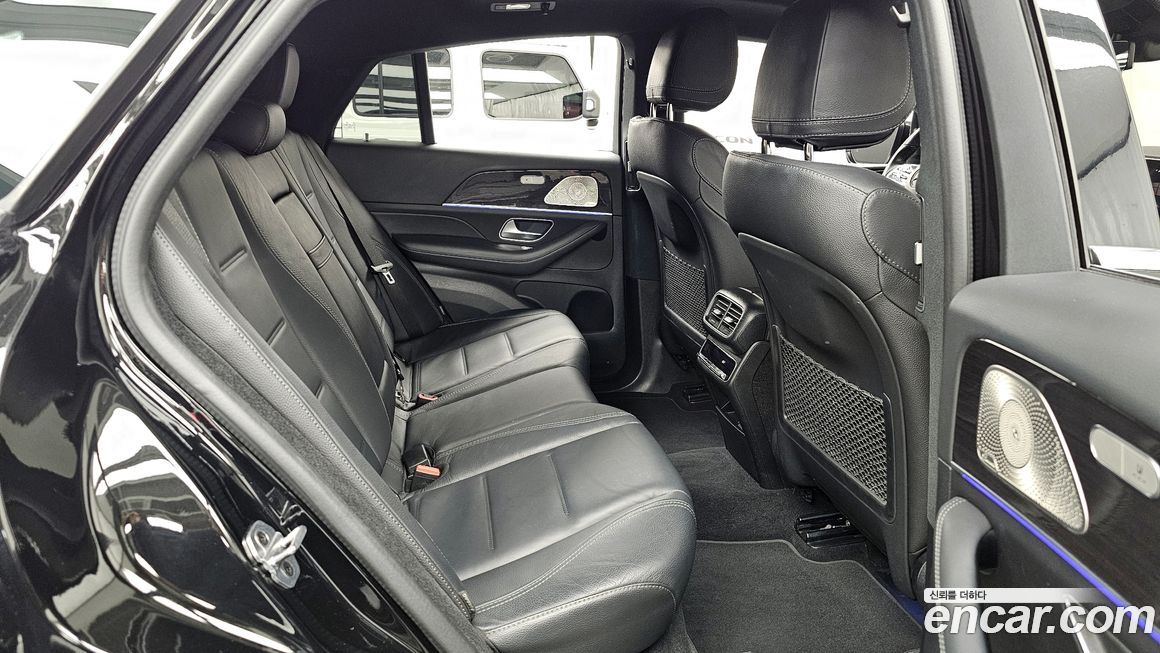 Mercedes-Benz GLE-Class 2023