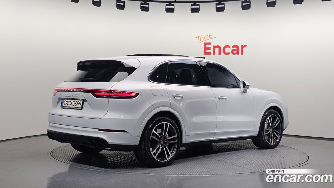 Porsche Cayenne 2020