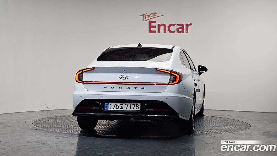 Hyundai Sonata 2022