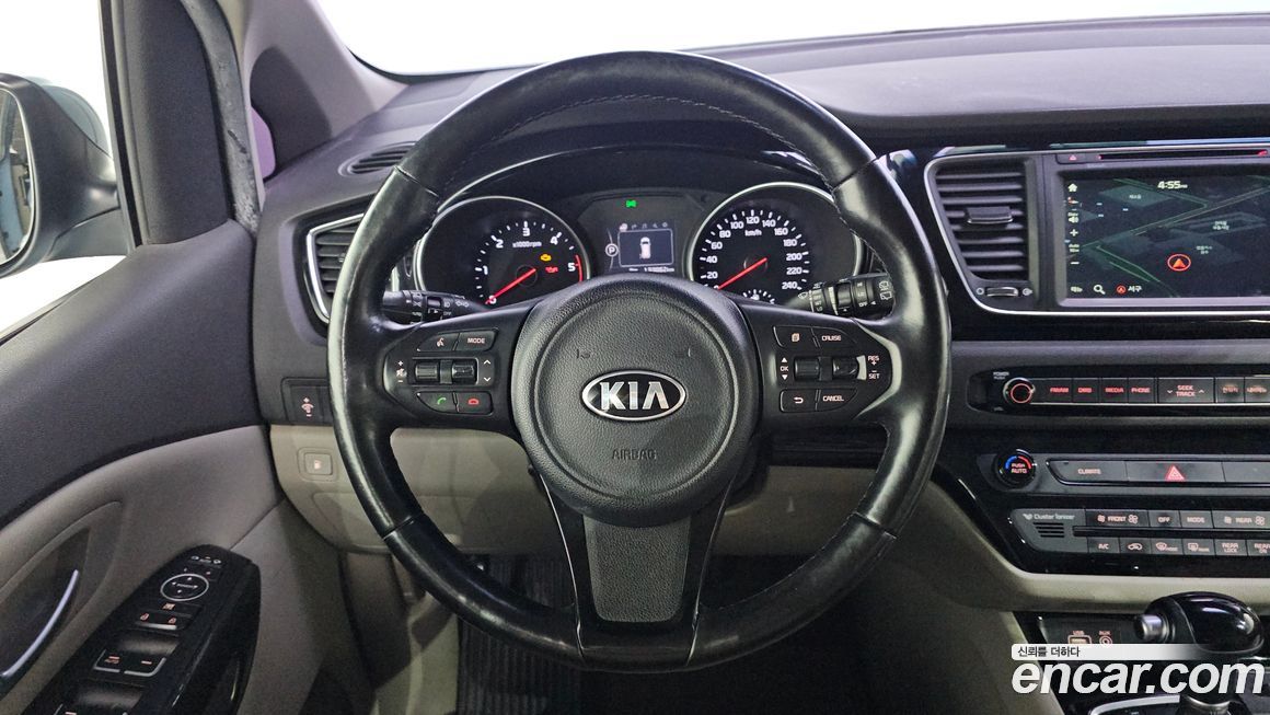 Kia Canival 2015