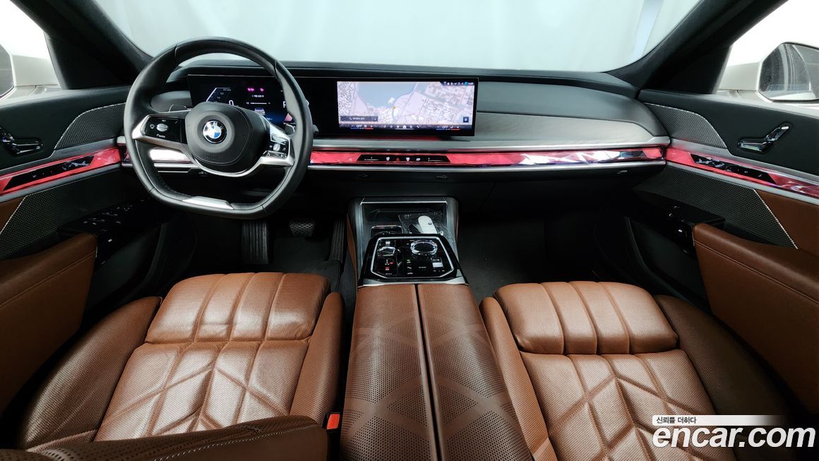 BMW 7-Series 2023